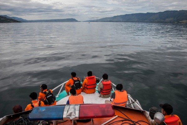 Pemerintah Siapkan Kapal Motor Penyebrangan Untuk Danau Toba